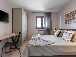 Gorgeous Villa With Pool and Terrace Surrounded by Nature