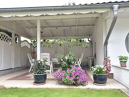 Homey Bungalow With Roofed Terrace, Garden