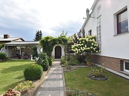 Vintage Bungalow in Neubukow in Meeresnaehe
