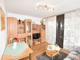 Vintage Bungalow in Neubukow in Meeresnaehe