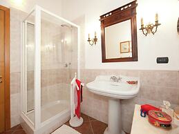 Belvilla by OYO Cozy Holiday Home With Pool