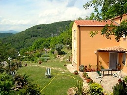 Belvilla by OYO Cozy Holiday Home With Pool