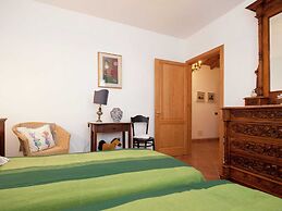 Belvilla by OYO Cozy Holiday Home With Pool