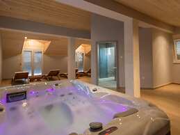 Beautiful Villa in Lisicic With Private Pool