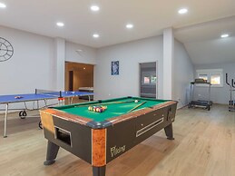 Beautiful Villa in Lisicic With Private Pool