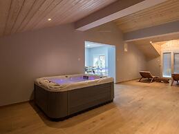 Beautiful Villa in Lisicic With Private Pool