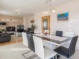 Beautiful Villa in Lisicic With Private Pool