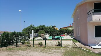 Residence With Pool, Near the Beach and Coastal Town of La Ciacca