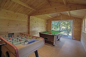 Villa in Ledenon With Private Pool