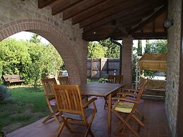Charming Villa in Suvereto with Hot Tub