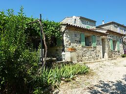 Relaxing Retreat in Saint-pons