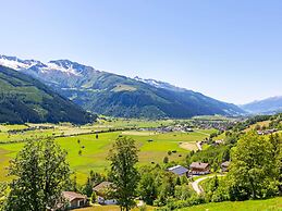 Warm Apartment in Uttendorf Salzburg near Ski Area