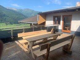 Warm Apartment in Uttendorf Salzburg near Ski Area