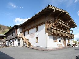 Warm Apartment in Uttendorf Salzburg near Ski Area