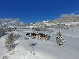 Rustic Mansion in Mittersill near Kirchberg Ski Area
