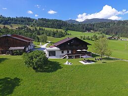 Rustic Mansion in Mittersill near Kirchberg Ski Area