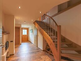 Rustic Mansion in Mittersill near Kirchberg Ski Area