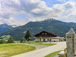 Rustic Mansion in Mittersill near Kirchberg Ski Area