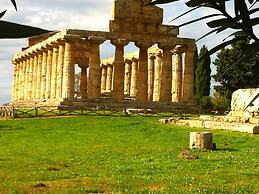 Belvilla by OYO Casa Rosada