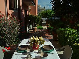 Belvilla by OYO Casa Rosada