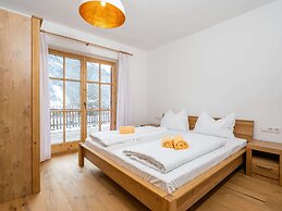 Quaint Chalet in Wald im Pinzgau with Garden near Ski Slopes