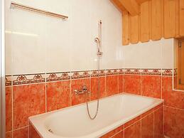 Chalet Apartment in Saalbach-hinterglemm