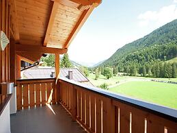 Chalet Apartment in Saalbach-hinterglemm