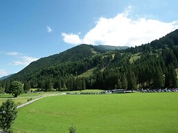 Chalet Apartment in Saalbach-hinterglemm