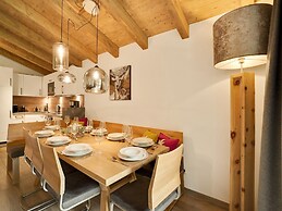 Luxurious Holiday Home With Sauna