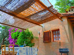 Belvilla by OYO Comfy Holiday Home With Garden