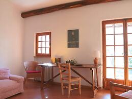 Belvilla by OYO Comfy Holiday Home With Garden