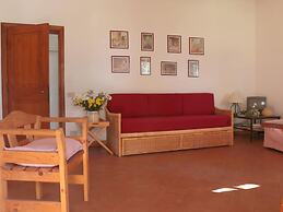 Belvilla by OYO Comfy Holiday Home With Garden