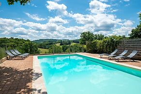 Tranquil Holiday Home With Private Pool