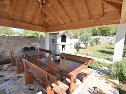Villa With Private Pool in Trilj, Dalmatia