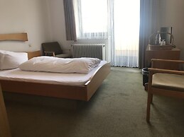 Hotel Filoxenia Am Deutschen Weintor