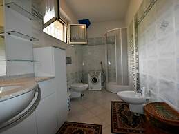 Belvilla by OYO Flat With Terrace Near the Lake