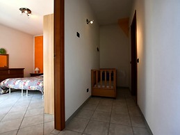 Belvilla by OYO Flat With Terrace Near the Lake