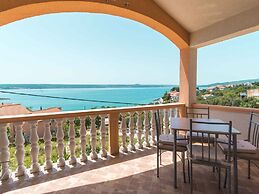 Capacious Holiday Home in Maslenica