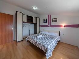 Capacious Holiday Home in Maslenica