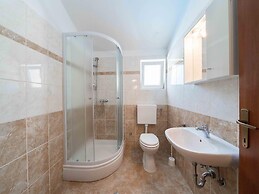 Capacious Holiday Home in Maslenica