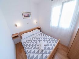 Capacious Holiday Home in Maslenica