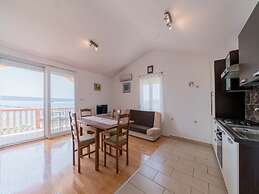 Capacious Holiday Home in Maslenica