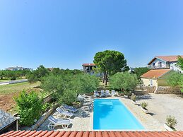 Holiday Home With Private Pool and spa