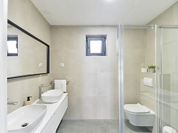 Holiday Home With Private Pool and spa