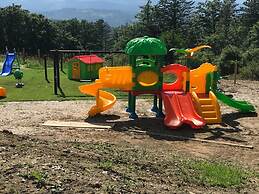 Cozy Farmhouse in Apecchio with Hot Tub