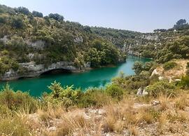 Verdon Views: Pool & Terrace