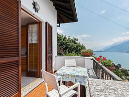 Relaxing Retreat With Pool