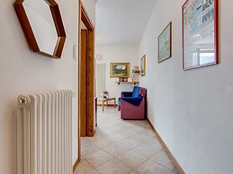 Relaxing Retreat With Pool