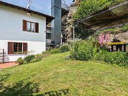 Relaxing Retreat With Pool