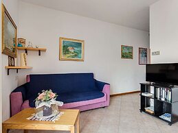 Relaxing Retreat With Pool